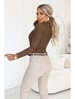 Stylové dámské body s výstřihem – barva hnědá model 22353499 - numoco