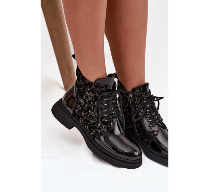 Lakované dámské botky D&A – černé, zateplené Lakované dámské botky D&A – černé, zateplené