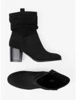 Trendy černé kotníčkové boty dámské na širokém podpatku Trendy černé kotníčkové boty dámské na širokém podpatku