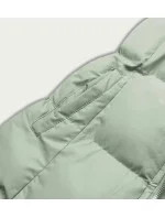 Péřová dámská vesta v pistáciové barvě s kapucí model 17655328 - J.STYLE