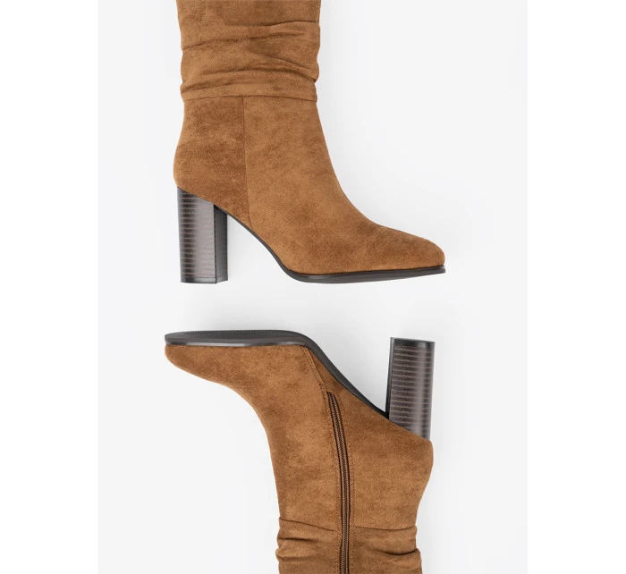 Designové dámské model 21287066 kotníčkové boty na širokém podpatku Designové dámské model 21287066 kotníčkové boty na širokém podpatku