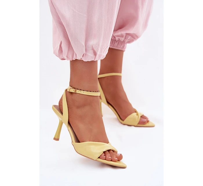 Sandály na podpatku  model 226516 Step in style