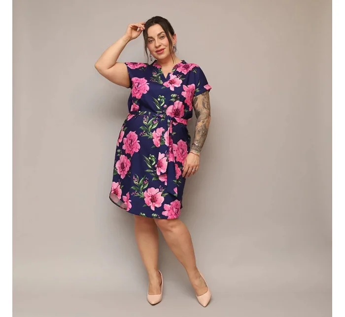 Tmavě modré dámské květované šaty s páskem (744)