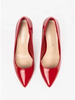 Pohodlné dámské  lodičky červené na jehlovém podpatku