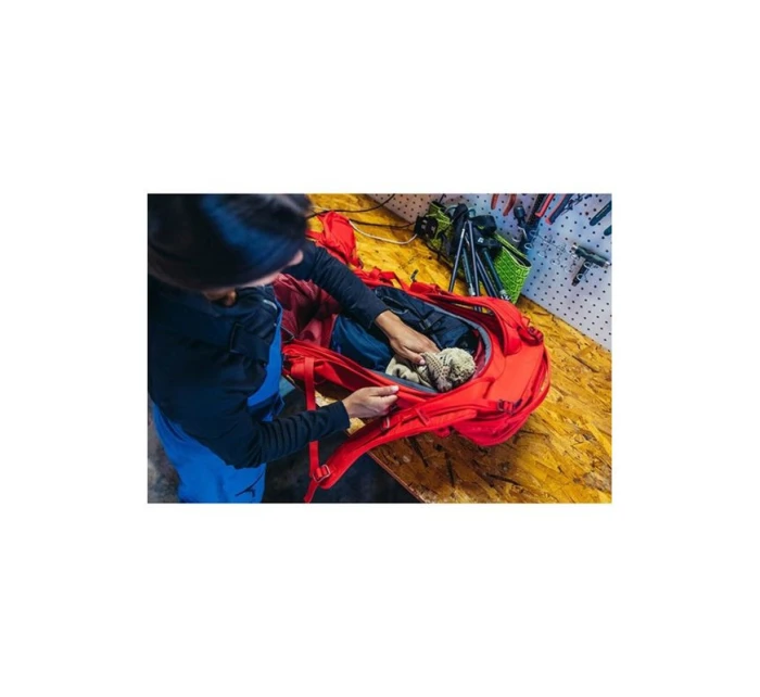 Turistický batoh Gregory Targhee 32 S/M, gama červená