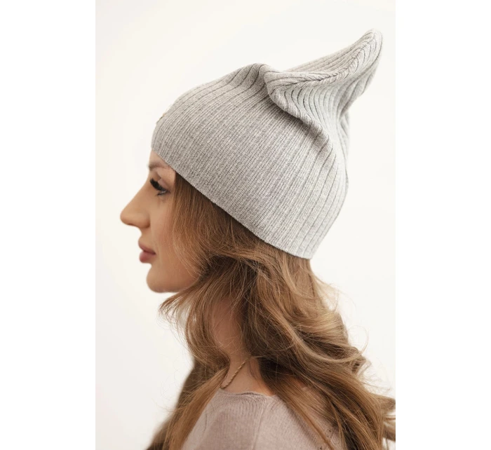 Dámská čepice s proužkem a ozdobným knoflíkem s přídavkem vlny a modalu šedá Dámská čepice s proužkem a ozdobným knoflíkem s přídavkem vlny a modalu šedá