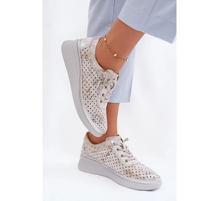 Semišové perforované dámské polobotky Vinceza 79603 šedé Semišové perforované dámské polobotky Vinceza 79603 šedé