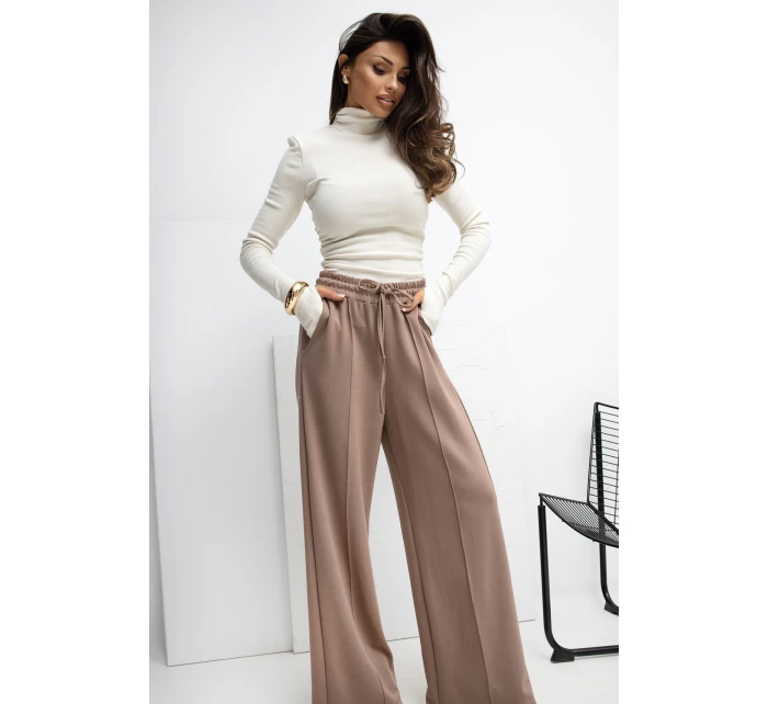 Teplákové kalhoty model 221538 Rue Paris Teplákové kalhoty model 221538 Rue Paris