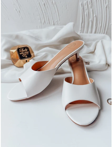 dámské žabky bílé model 21990174 - Dstreet