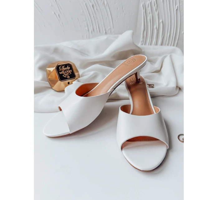 dámské žabky bílé model 21990174 - Dstreet