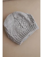 Dámská zimní čepice s vlnou a ozdobným pletením s perličkami K470 světlá šedá Dámská zimní čepice s vlnou a ozdobným pletením s perličkami K470 světlá šedá