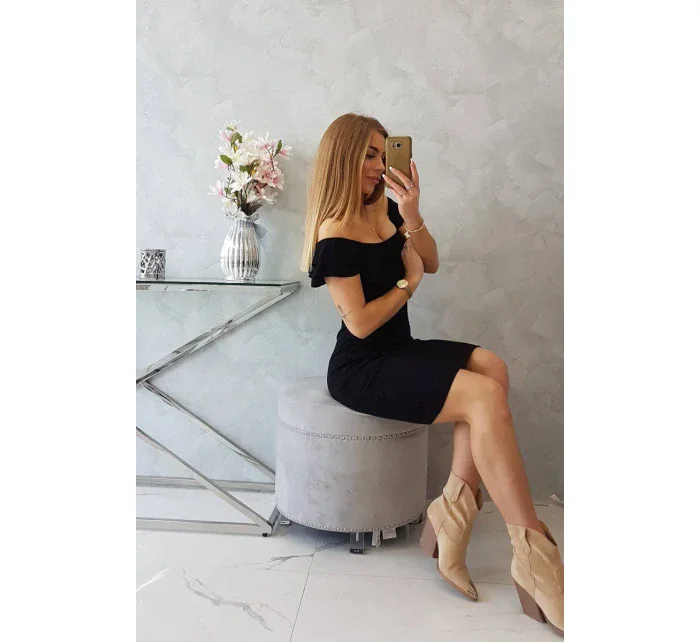 Pruhované volánkové šaty černé