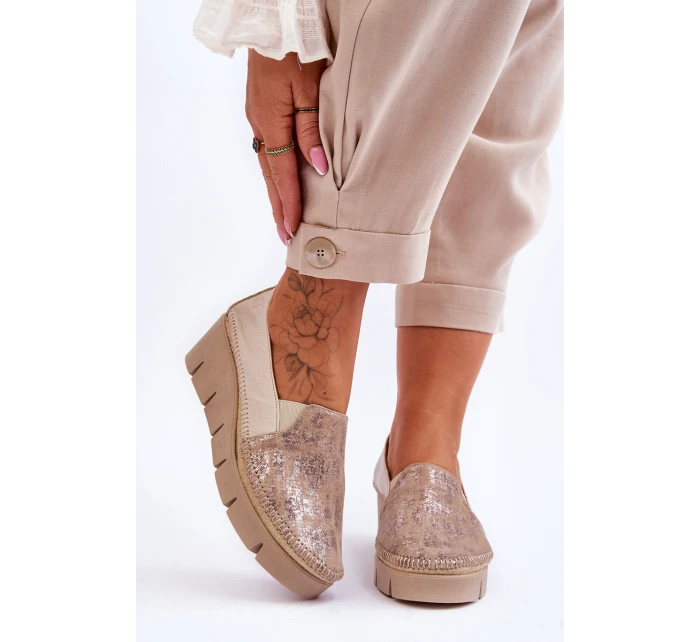 Kožené tenisky na klínku Maciejka 5814A-10 Béžová