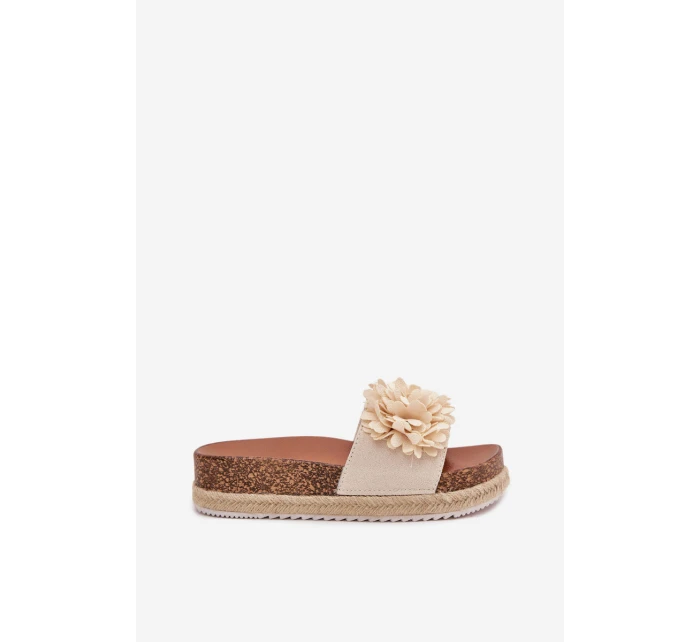 Dámské sandály na platformě s ozdobnými květinami béžové model 21704438 - Boto Dámské sandály na platformě s ozdobnými květinami béžové model 21704438 - Boto