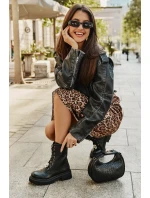 Dámské Workery Kotníkové Boty z Eko Kůže s Odznaky Černé Kristines Dámské Workery Kotníkové Boty z Eko Kůže s Odznaky Černé Kristines