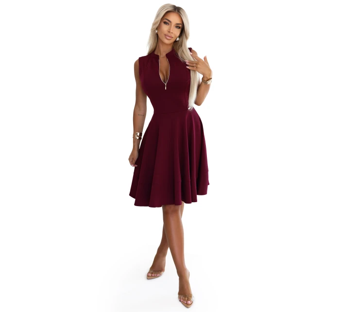 šaty s rozšířeným spodním dílem a zipem vínové model 21306302 - numoco šaty s rozšířeným spodním dílem a zipem vínové model 21306302 - numoco