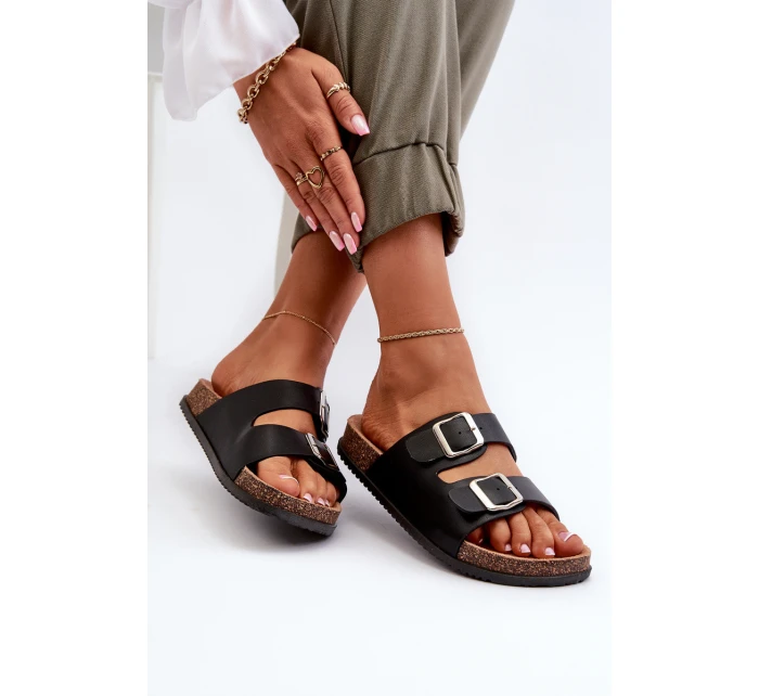 Dámské žabky s přezkami Černé model 21653006 - Boto Dámské žabky s přezkami Černé model 21653006 - Boto