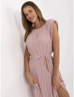 Sukienka DHJ SK model 21142025 ciemny różowy - FPrice