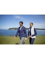 Cutter & Buck Oak Vest Women Dámská hybridní vesta black model 22455583 Cutter & Buck Oak Vest Women Dámská hybridní vesta black model 22455583