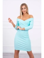 Přiléhavé šaty s véčkovým výstřihem mint Přiléhavé šaty s véčkovým výstřihem mint