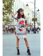 SOPHIE - Pohodlné dámské oversize šaty s novinovým vzorem 281-1