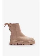 Semišové kotníkové boty na plochém podpatku šněrovací béžové model 20712785 - Kesi Semišové kotníkové boty na plochém podpatku šněrovací béžové model 20712785 - Kesi