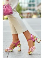 Dámské sandály na podpatku ve květech D&A CR980 růžové