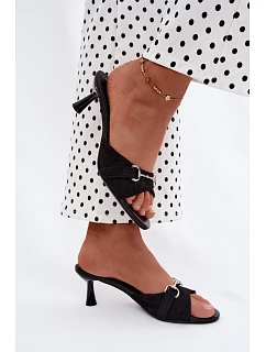 Klapky na podpatku model 229285 Step in style