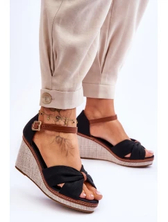 Dámské sandály na klínu Černá Daphne