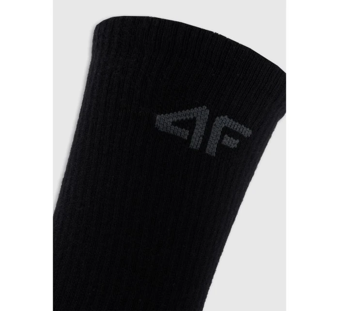 Chlapecké kotníkové ponožky model 21437554 - 4F Chlapecké kotníkové ponožky model 21437554 - 4F