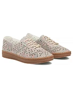 Dámská kožená prolamovaná vícebarevná polobotka Filippo model 22097369 Dámská kožená prolamovaná vícebarevná polobotka Filippo model 22097369