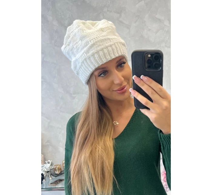 Dámská čepice Nastia K373 bílá Dámská čepice Nastia K373 bílá