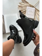 Lakované dámské boty z přírodní kůže D&A – černé Lakované dámské boty z přírodní kůže D&A – černé