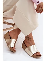 model 22136747 kožené dámské pantofle na korkové platformě zlaté - Zazoo