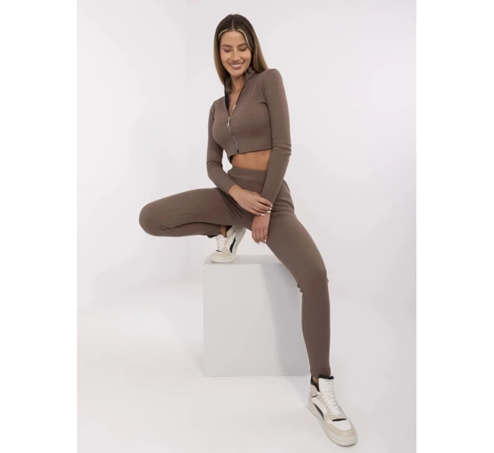 Souprava RV KMPL 7304.83 hnědá