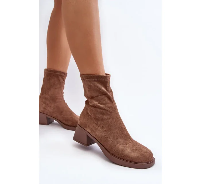 Boty na podpatku model 189841 Step in style Boty na podpatku model 189841 Step in style