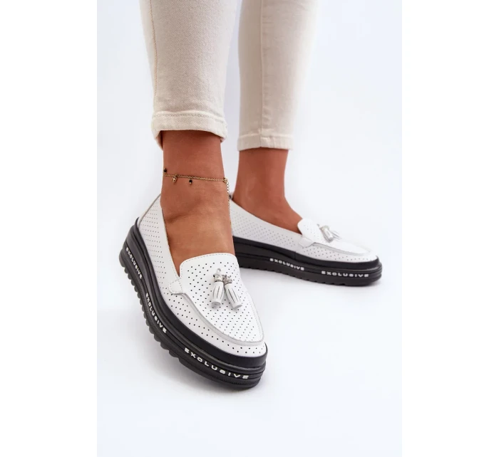 Dámské kožené mokasíny na platformě, bílá Assetnima Dámské kožené mokasíny na platformě, bílá Assetnima
