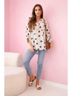 model 21911566 dámská halenka s květinovým vzorem, dlouhými rukávy a knoflíky Béžová - K-Fashion