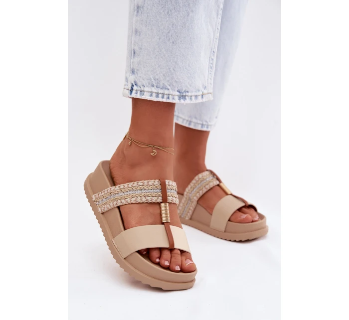 Dámské platformové pantofle se pásky a zlatým detailem Béžové Tahlia