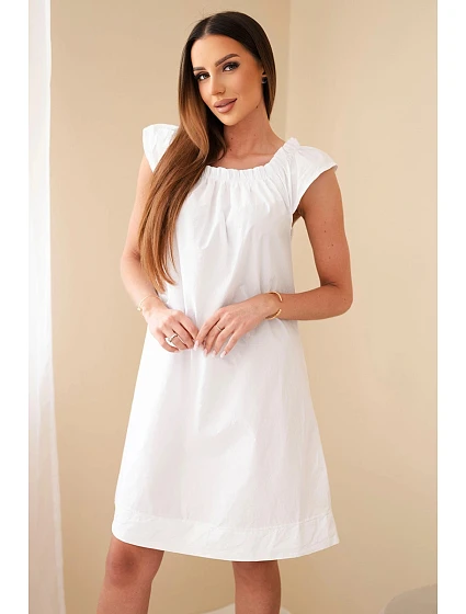 Dámské bavlněné šaty s nařaseným výstřihem a volánkem bílá