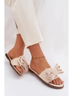 Dámské pantofle na ploché s mašlí Béžové model 21937411 - Boto