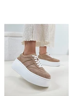 Sportovní boty na platformě model 226587 Solea