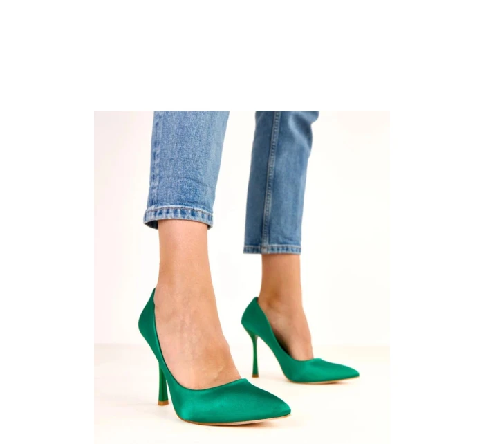 Lodičky na jehlovém podpatku model 220603 Solea Lodičky na jehlovém podpatku model 220603 Solea