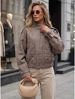 Krótka kurtka damska z stójką taupe model 22341054 - FashionStreet Krótka kurtka damska z stójką taupe model 22341054 - FashionStreet