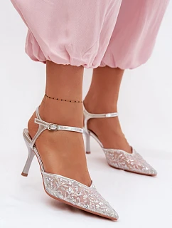 Dámské síťované sandály na jehlovém podpatku se zdobením Stříbrné model 22103201 - Boto