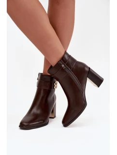 Dámské kotníkové boty na podpatku s páskem a zlatým detailem čokoládové Galinne