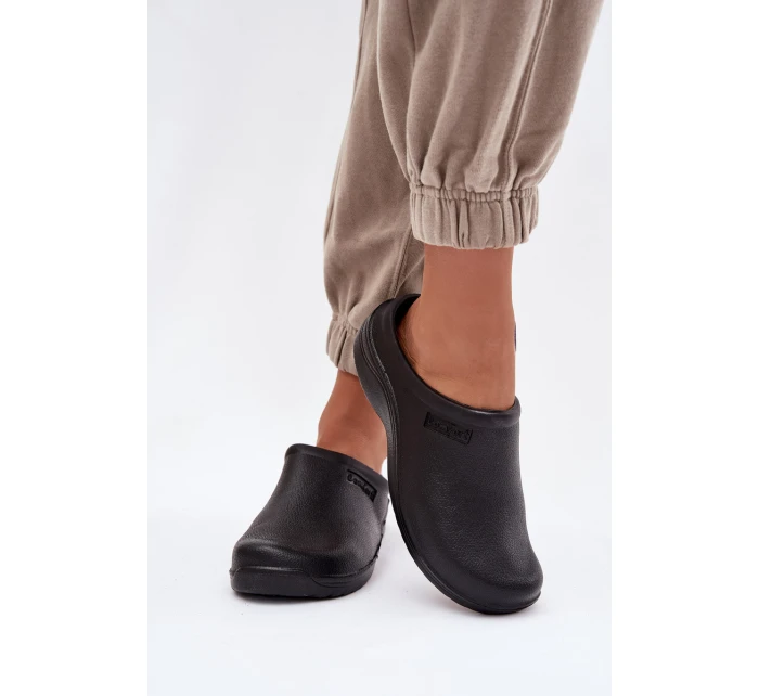 Dámské pěnové pantofle – černé Parissa