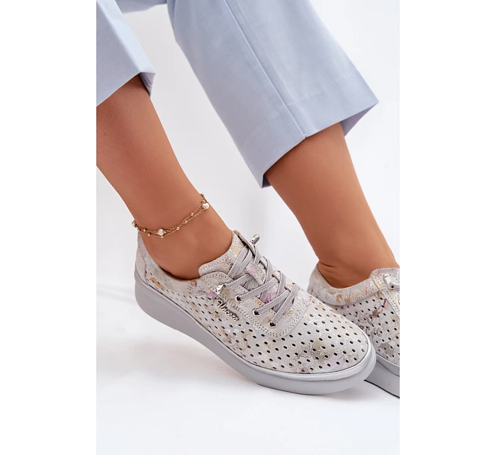 Semišové perforované dámské polobotky Vinceza 79603 šedé Semišové perforované dámské polobotky Vinceza 79603 šedé