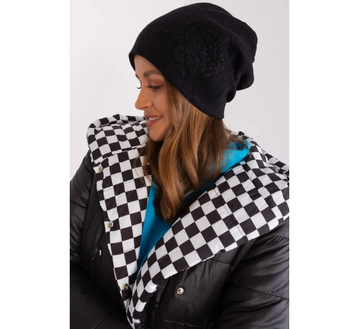 Čepice model 191108 AT Čepice model 191108 AT