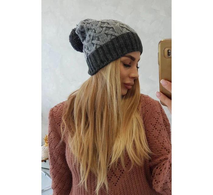 Fleecová čepice Bibiana model 18751213 - K-Fashion Fleecová čepice Bibiana model 18751213 - K-Fashion